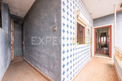 Moradia T3 para Venda em Almalagues