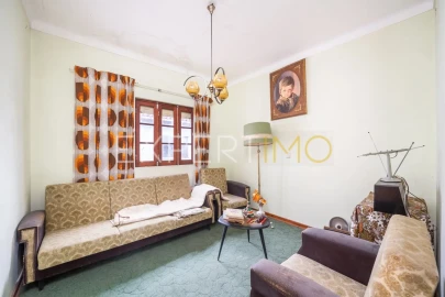 Moradia T3 para Venda em Almalagues