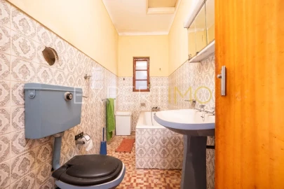 Moradia T3 para Venda em Almalagues