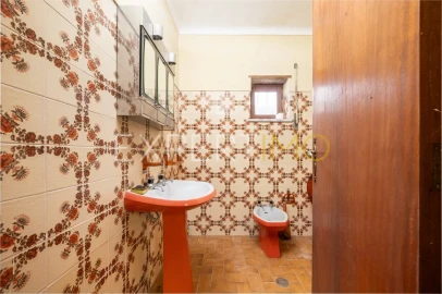 Moradia T3 para Venda em Almalagues