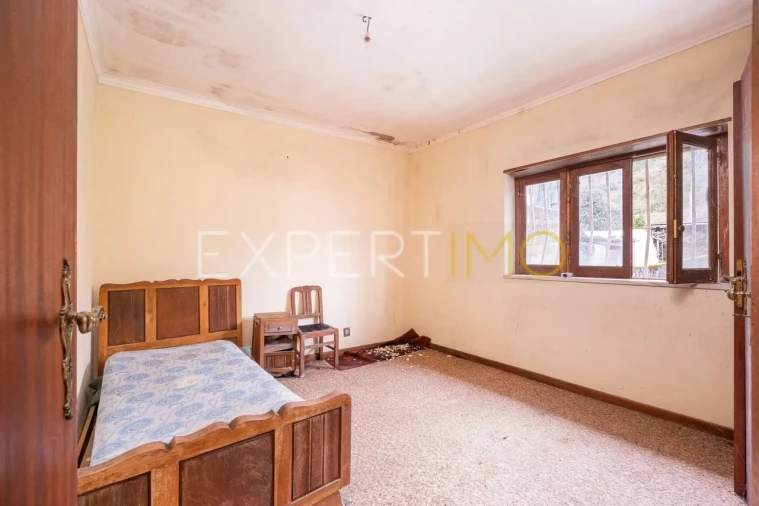 Moradia T3 para Venda em Almalagues Foto 19