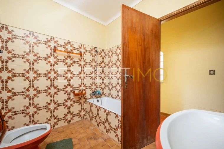 Moradia T3 para Venda em Almalagues Foto 21