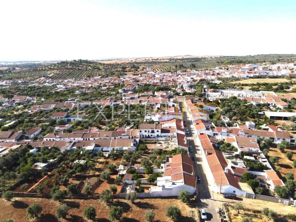 Moradia T2 para Venda em Terrugem e Vila Boim Foto 44