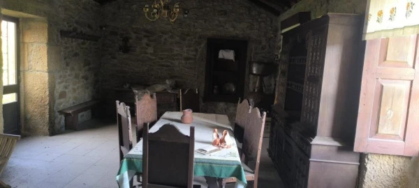 Moradia T3 para Venda em Vila Fernando