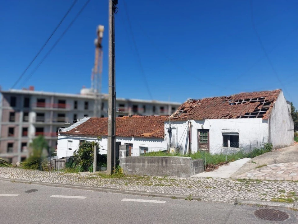Prédio para Venda em Leiria, Pousos, Barreira e Cortes Foto 2