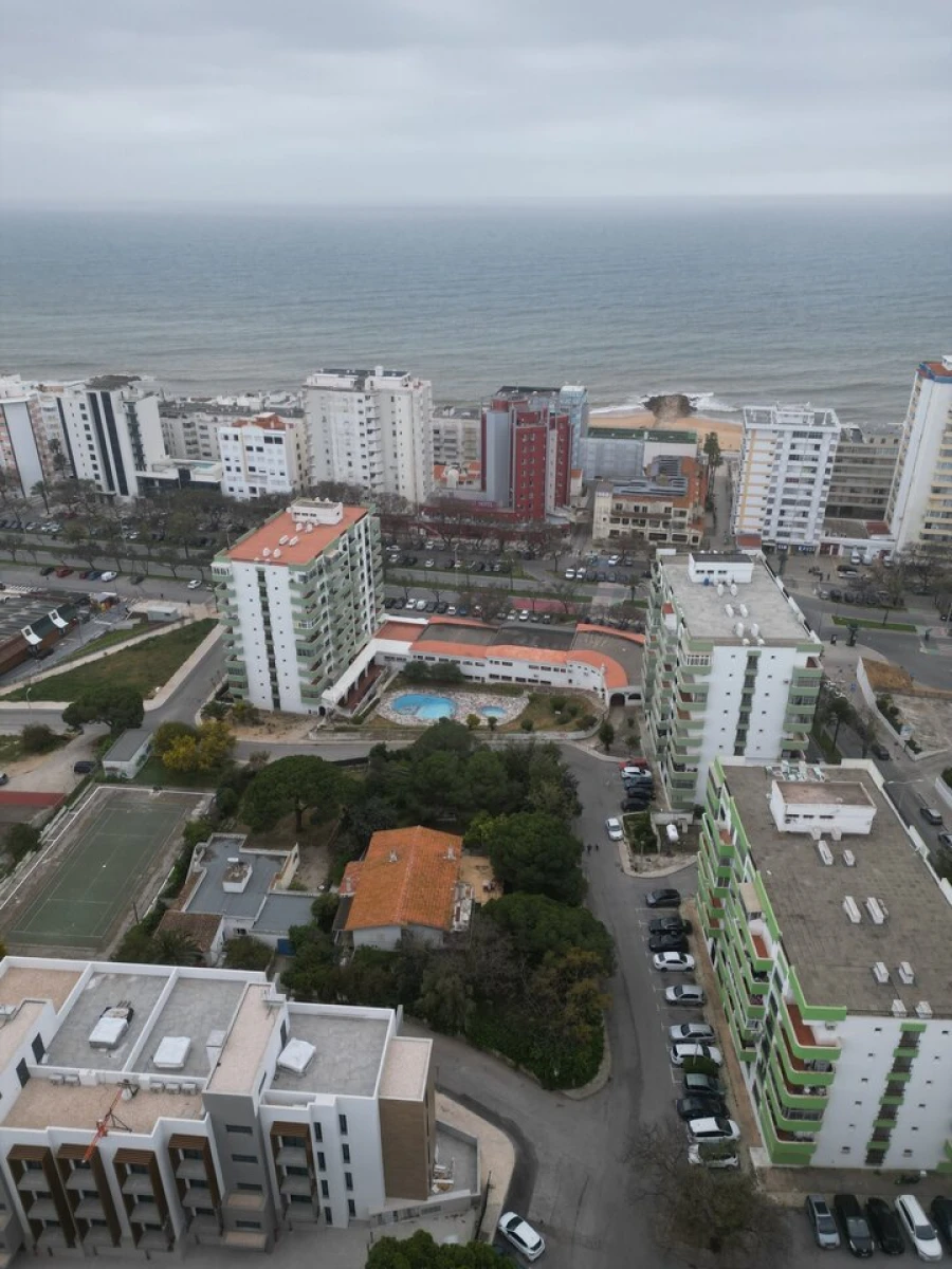 Terreno para Venda em Quarteira Foto 6