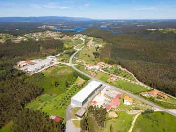 Armazém para Arrendamento em Oliveira do Mondego e Travanca do Mondego