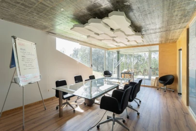 Armazém para Venda em Oliveira do Mondego e Travanca do Mondego