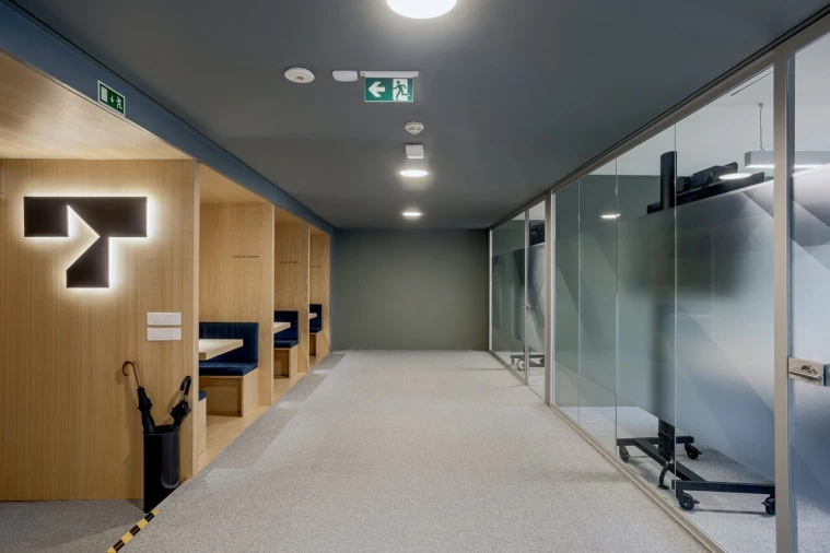 Escritório para Arrendamento em Campo de Ourique Foto 12