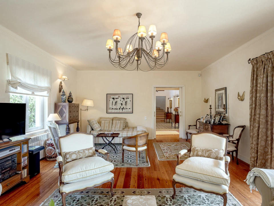 Moradia T5 para Venda em Cascais e Estoril Foto 3