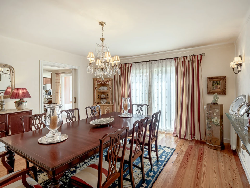 Moradia T5 para Venda em Cascais e Estoril Foto 6