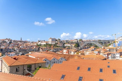 Apartamento T1 para Venda em Lordelo do Ouro e Massarelos