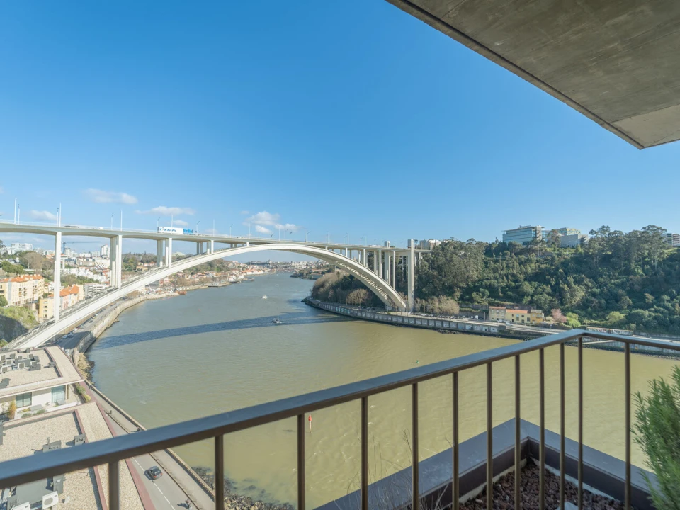 Apartamento T3 para Venda em Lordelo do Ouro e Massarelos Foto 64