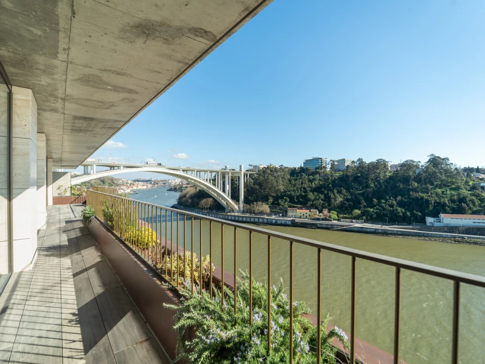 Apartamento T3 para Venda em Lordelo do Ouro e Massarelos Foto 67