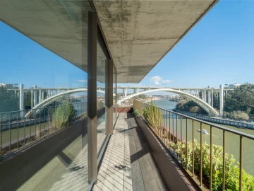 Apartamento T3 para Venda em Lordelo do Ouro e Massarelos