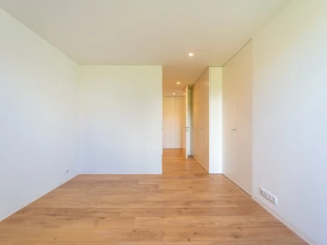 Apartamento T3 para Venda em Lordelo do Ouro e Massarelos