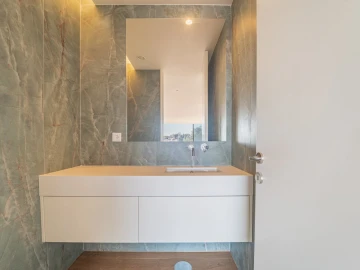 Apartamento T3 para Venda em Lordelo do Ouro e Massarelos