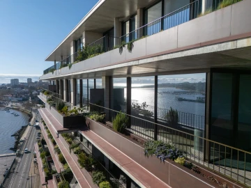 Apartamento T3 para Venda em Lordelo do Ouro e Massarelos