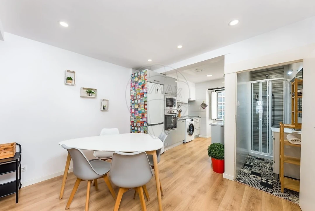 Apartamento T1 para Venda em Alcantara Foto 4