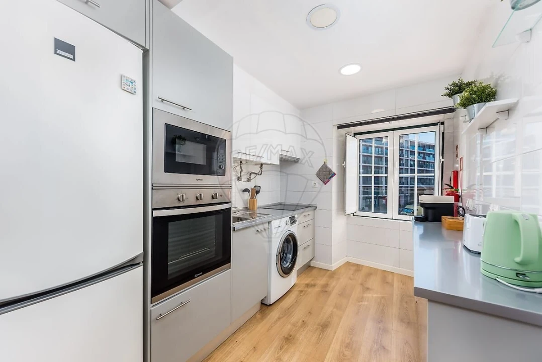 Apartamento T1 para Venda em Alcantara Foto 3