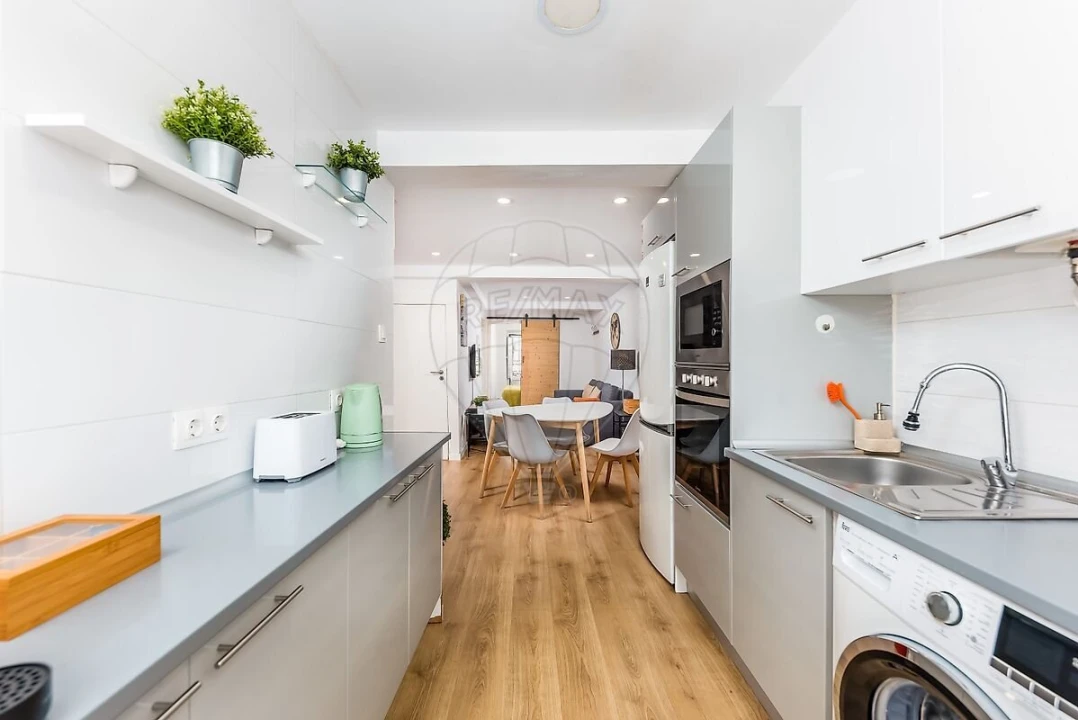 Apartamento T1 para Venda em Alcantara Foto 7