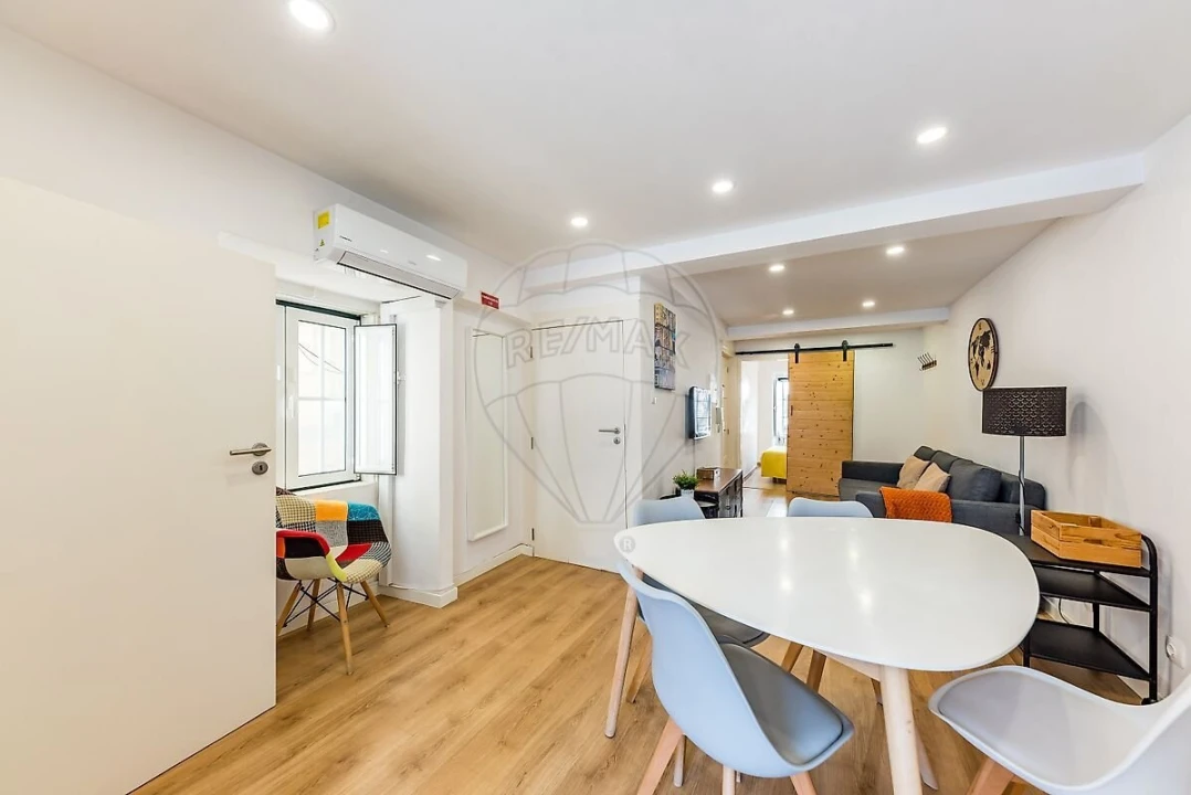 Apartamento T1 para Venda em Alcantara Foto 8