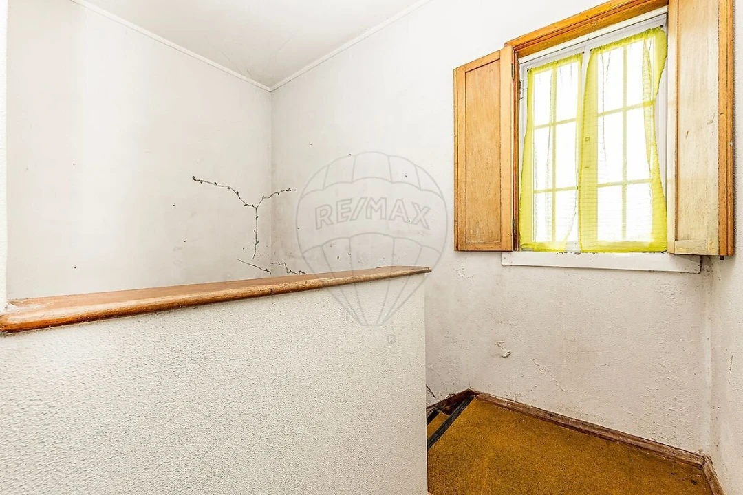 Moradia T5 para Venda em Queluz e Belas Foto 23