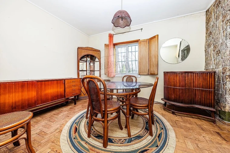 Moradia T5 para Venda em Queluz e Belas Foto 30