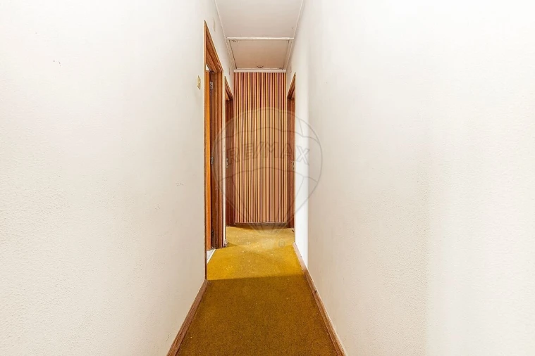 Moradia T5 para Venda em Queluz e Belas Foto 24