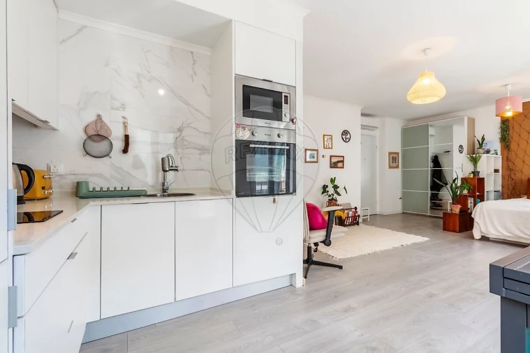 Apartamento T0 para Venda em Beato Foto 3