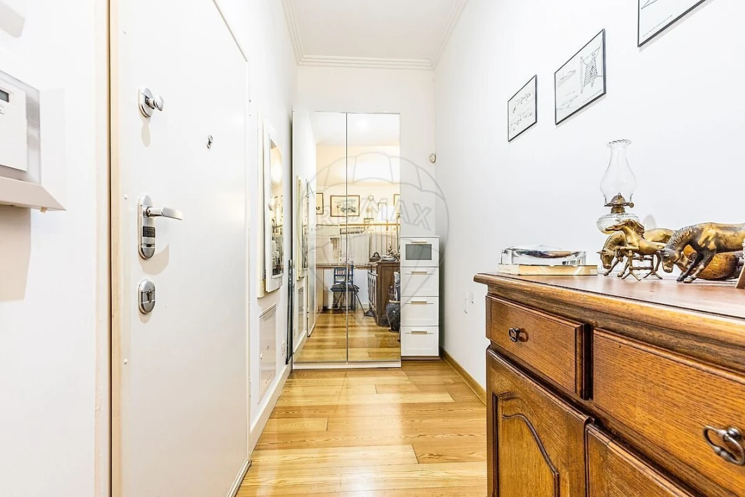 Apartamento T0 para Venda em Misericórdia Foto 14