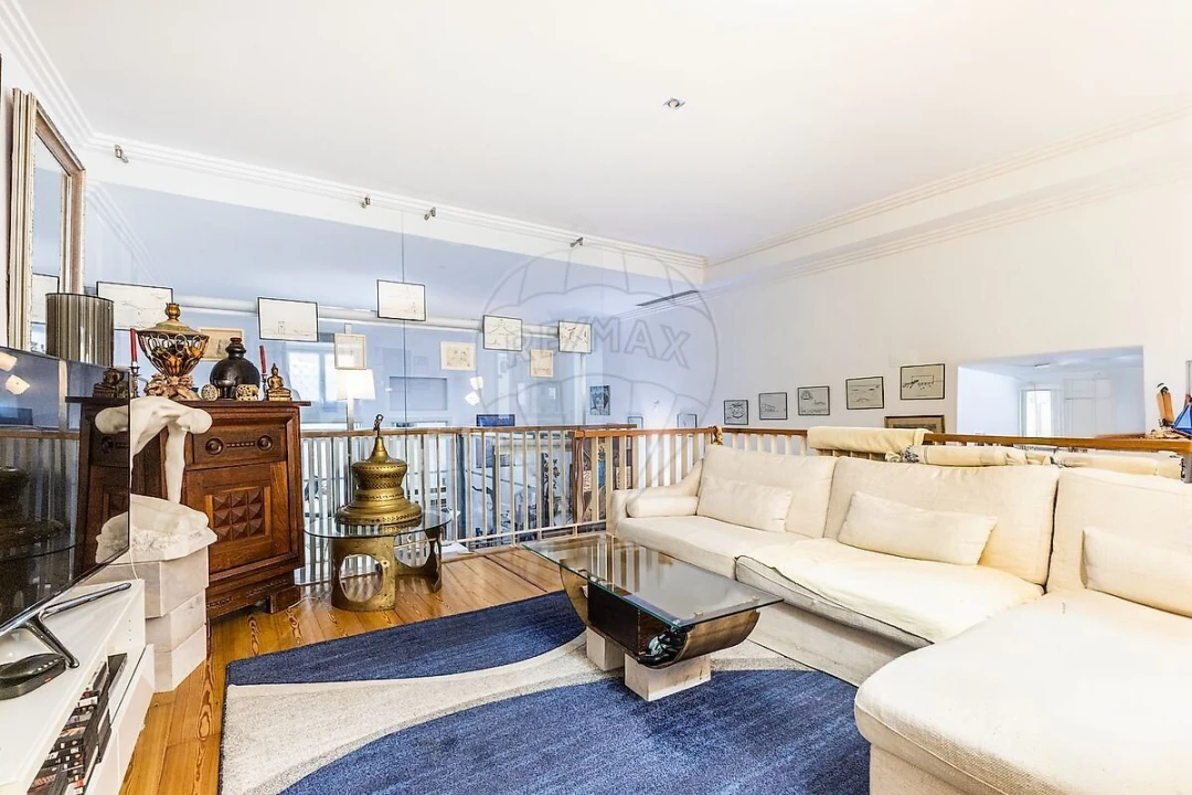 Apartamento T0 para Venda em Misericórdia Foto 4