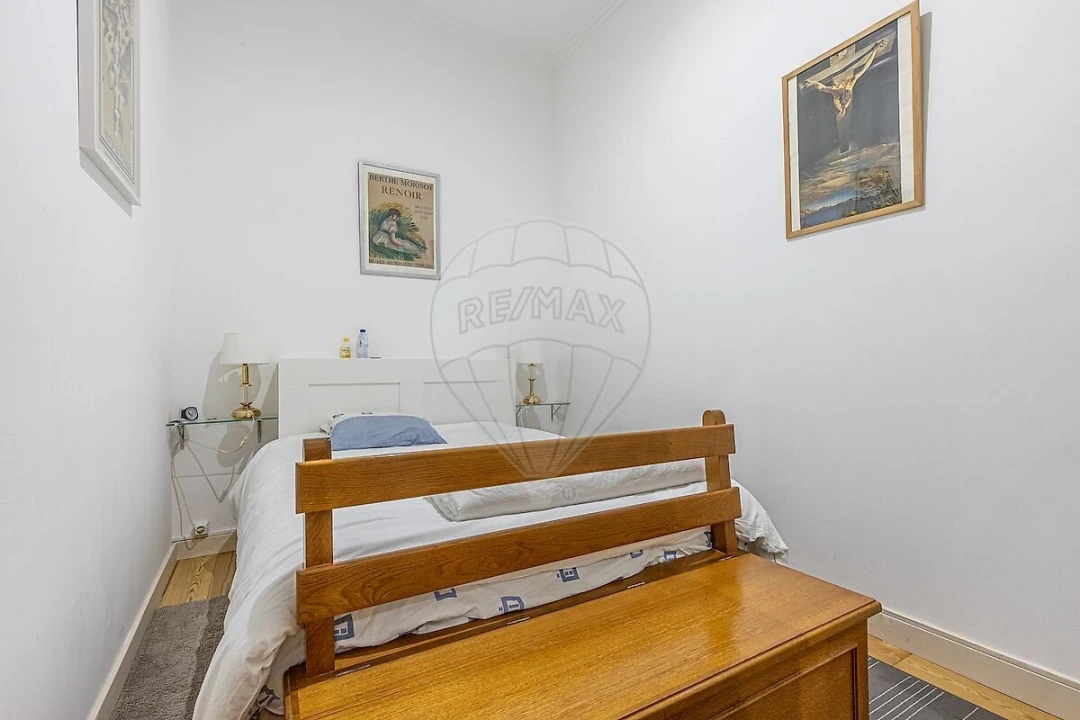 Apartamento T0 para Venda em Misericórdia Foto 5