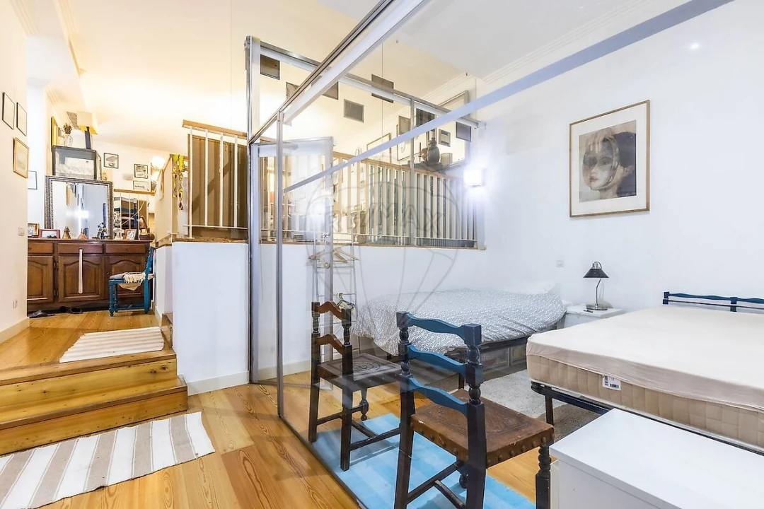 Apartamento T0 para Venda em Misericórdia Foto 9