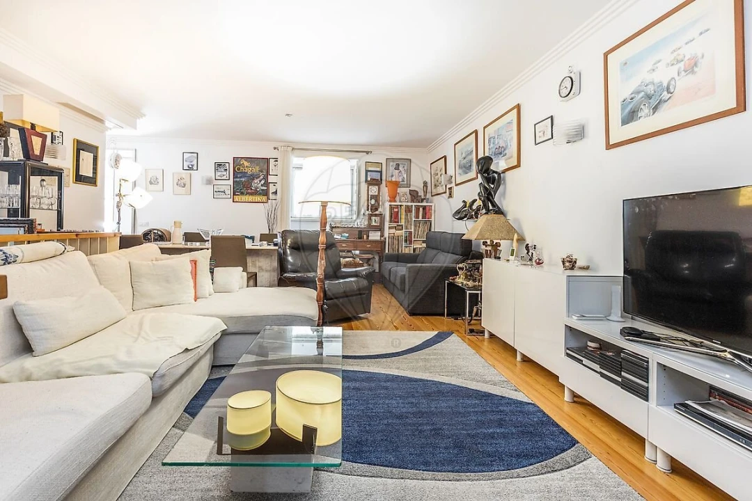 Apartamento T0 para Venda em Misericórdia Foto 8