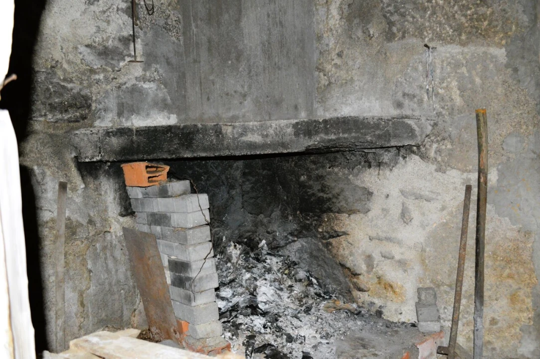 Moradia T2 para Venda em Lapa do Lobo Foto 15