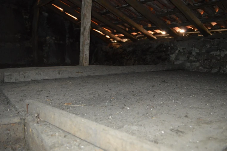 Moradia T2 para Venda em Lapa do Lobo Foto 26