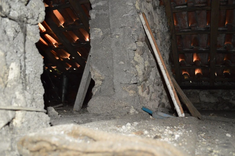 Moradia T2 para Venda em Lapa do Lobo Foto 27