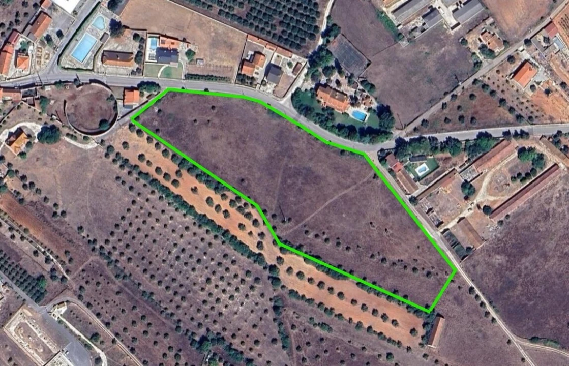 Terreno para Venda em Marmeleira e Assentiz Foto 2