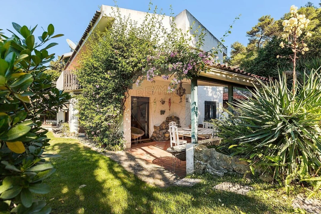 Moradia T5 para Venda em São Domingos de Rana Foto 24