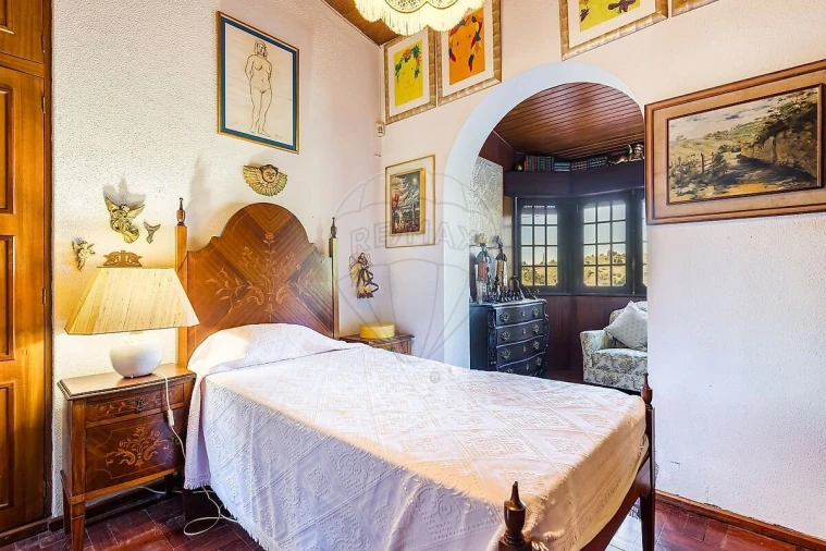 Moradia T5 para Venda em São Domingos de Rana Foto 16