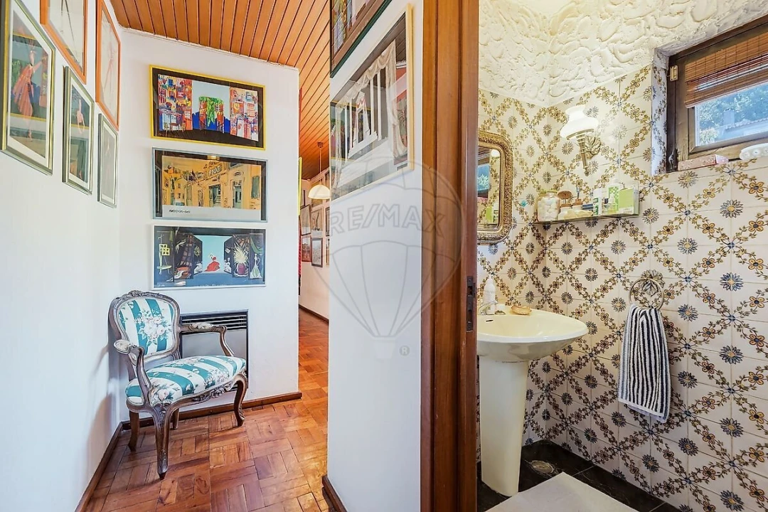 Moradia T5 para Venda em São Domingos de Rana Foto 13