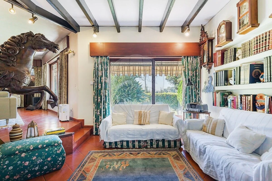 Moradia T5 para Venda em São Domingos de Rana Foto 6