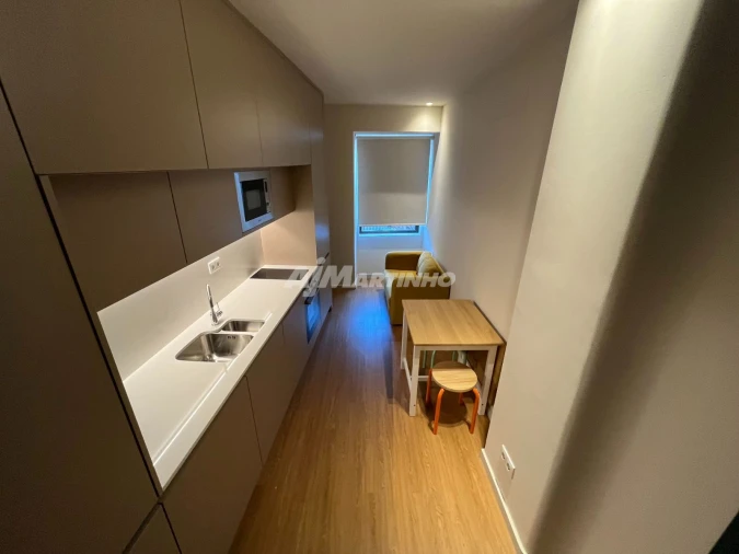 Apartamento T1 para Arrendamento em Cedofeita, Santo Ildefonso, Sé, Miragaia, São Nicolau e Vitória Foto 4