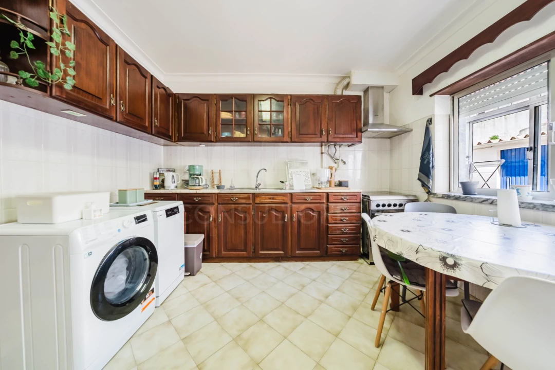 Apartamento T2 para Venda em Caldas da Rainha - Santo Onofre e Serra do Bouro Foto 1