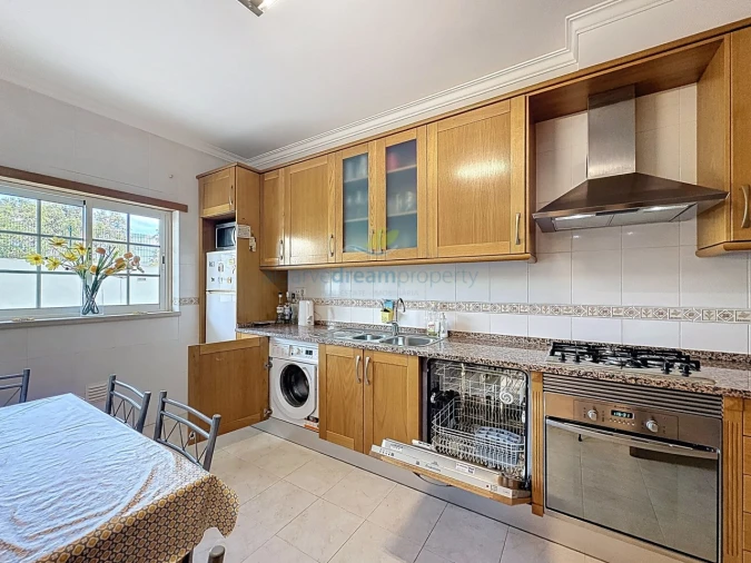 Apartamento T2 para Venda em Albufeira e Olhos de Água Foto 14