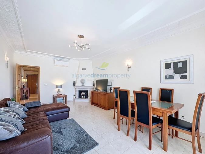 Apartamento T2 para Venda em Albufeira e Olhos de Água Foto 11