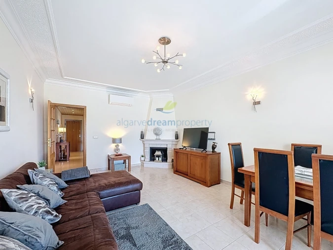 Apartamento T2 para Venda em Albufeira e Olhos de Água Foto 10