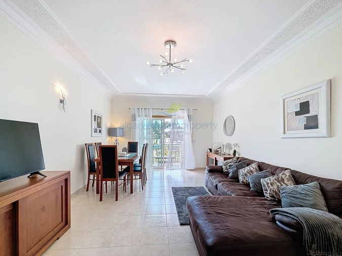 Apartamento T2 para Venda em Albufeira e Olhos de Água Foto 5