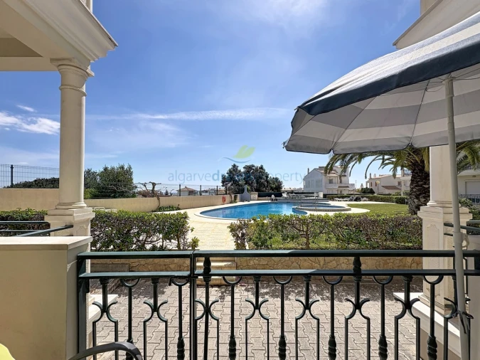 Apartamento T2 para Venda em Albufeira e Olhos de Água Foto 29